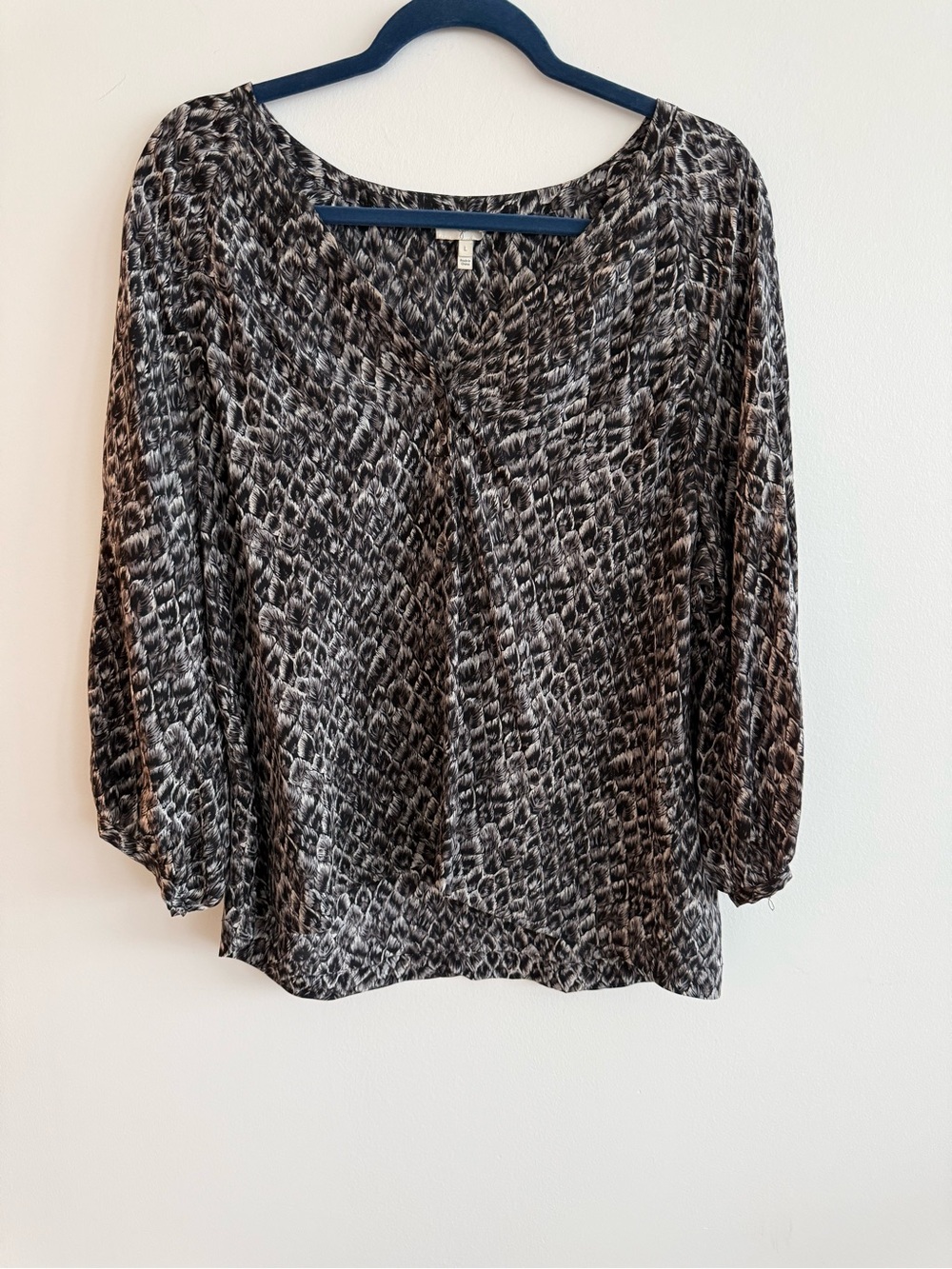 Joie Silk Black & Gray Patterned V-Neck Blouse